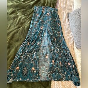 En Creme Teal and Pink Floral Maxi Skirt